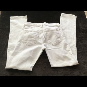 Joe’s jeans Fit: straight n narrow size 31 x 32